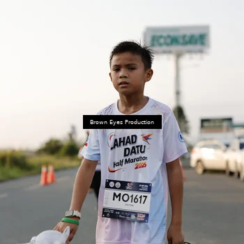Runner Photo 7658859