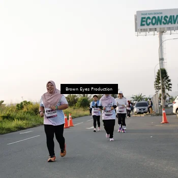 Runner Photo 7658871