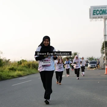 Runner Photo 7658877
