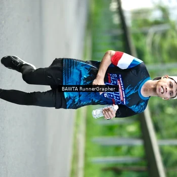 Runner Photo 7658880