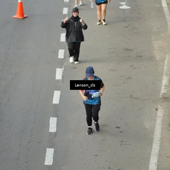 Runner Photo 7658926