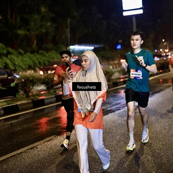 Runner Photo 7658934