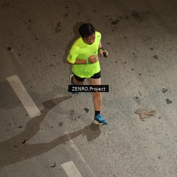 Runner Photo 7658942