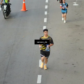 Runner Photo 7658947