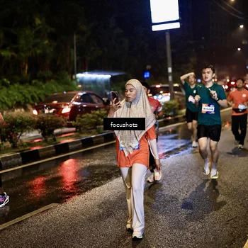 Runner Photo 7658950