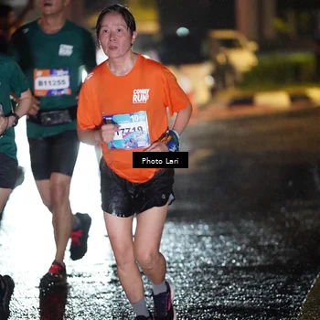 Runner Photo 7658958