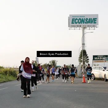 Runner Photo 7658964