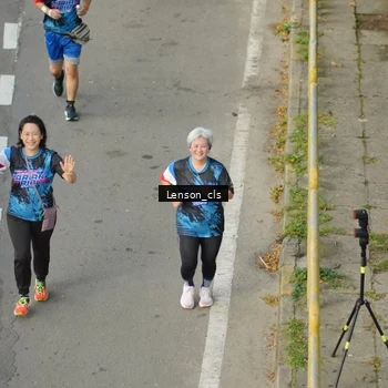 Runner Photo 7658966