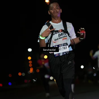 Runner Photo 7659016