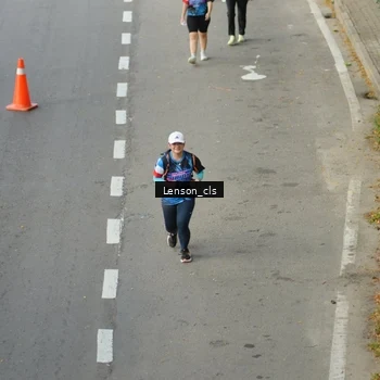 Runner Photo 7659018