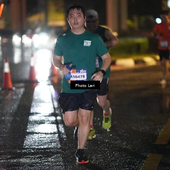 Runner Photo 7659019
