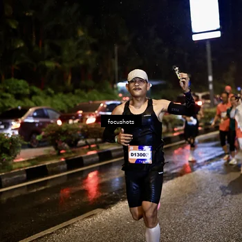 Runner Photo 7659020