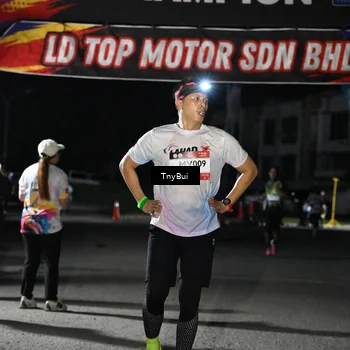 Runner Photo 7659026