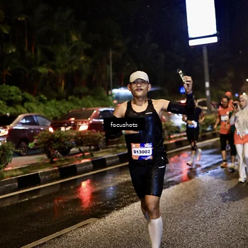 Runner Photo 7659030