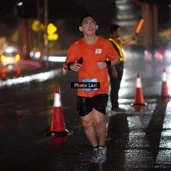 Runner Photo 7659032