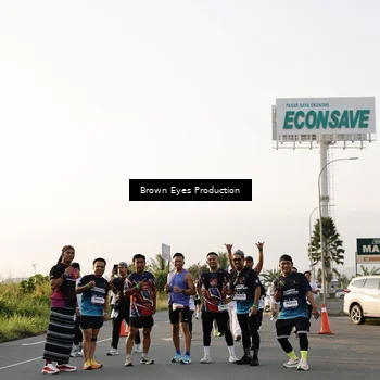 Runner Photo 7659041
