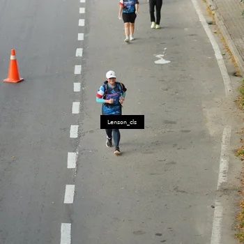 Runner Photo 7659046