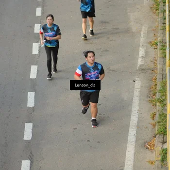 Runner Photo 7659072