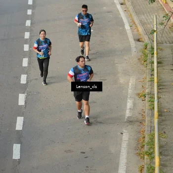 Runner Photo 7659076