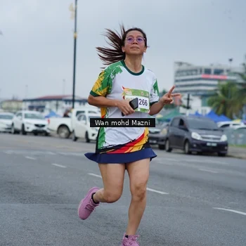 Runner Photo 7659087