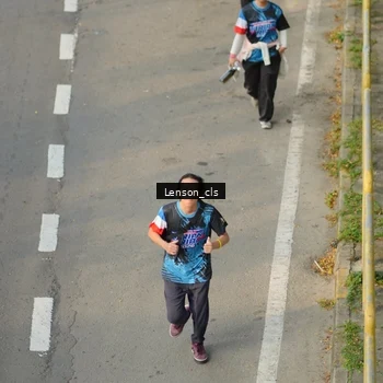 Runner Photo 7659097