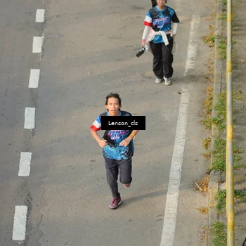 Runner Photo 7659101