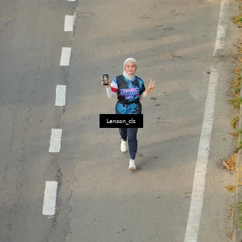 Runner Photo 7659103