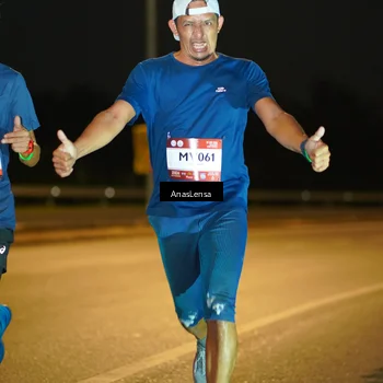 Runner Photo 7659105