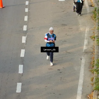 Runner Photo 7659112