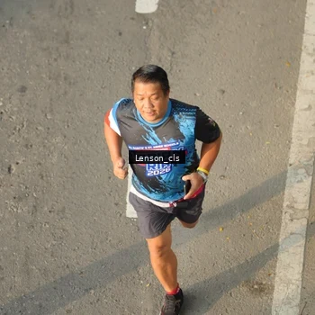 Runner Photo 7659125
