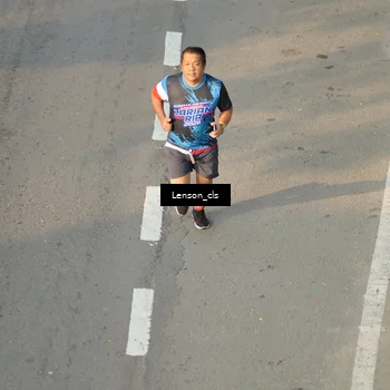 Runner Photo 7659126