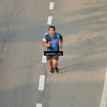 Runner Photo 7659127