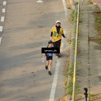 Runner Photo 7659141