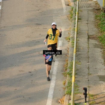 Runner Photo 7659142