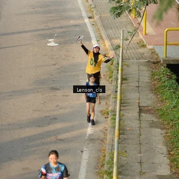 Runner Photo 7659145