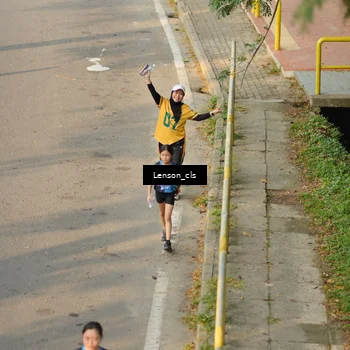 Runner Photo 7659150