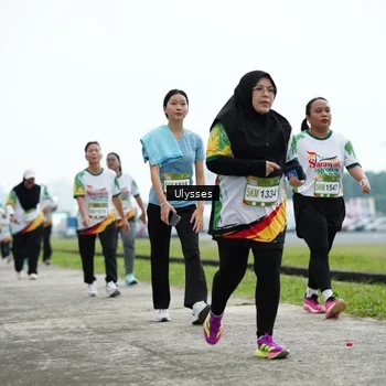 Runner Photo 7659168