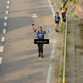 Runner Photo 7659171