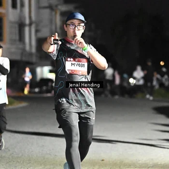 Runner Photo 7659174