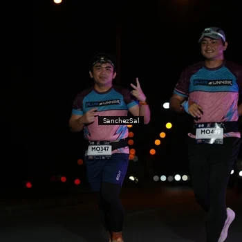 Runner Photo 7659184