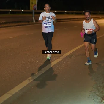Runner Photo 7659197