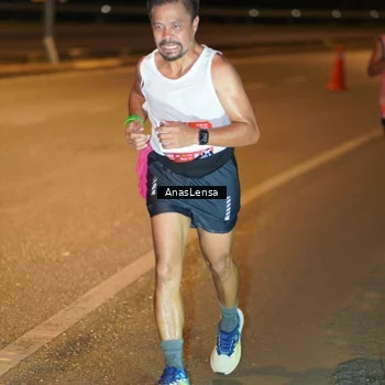 Runner Photo 7659200