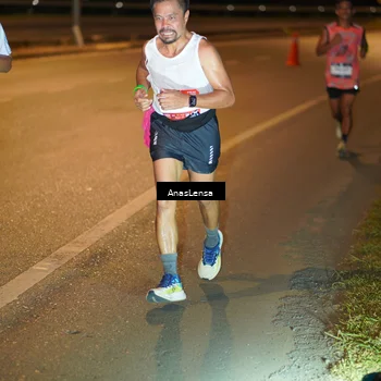 Runner Photo 7659202