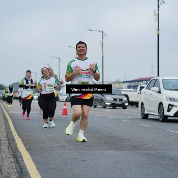 Runner Photo 7659206