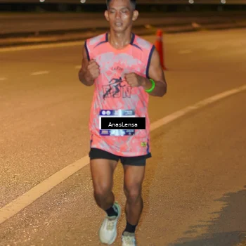 Runner Photo 7659210