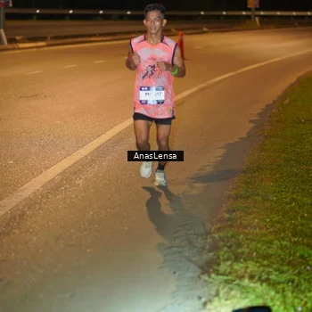 Runner Photo 7659212