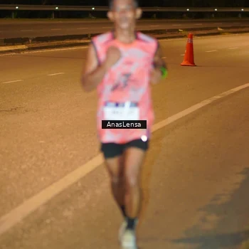 Runner Photo 7659214