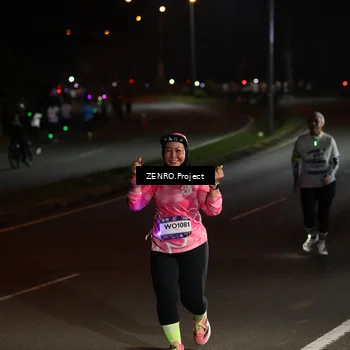 Runner Photo 7659217
