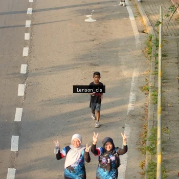 Runner Photo 7659220