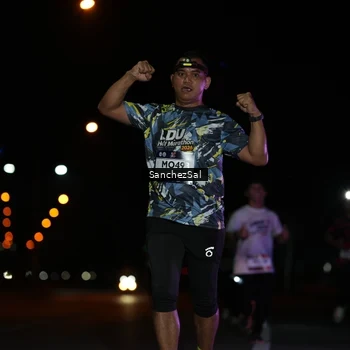 Runner Photo 7659223